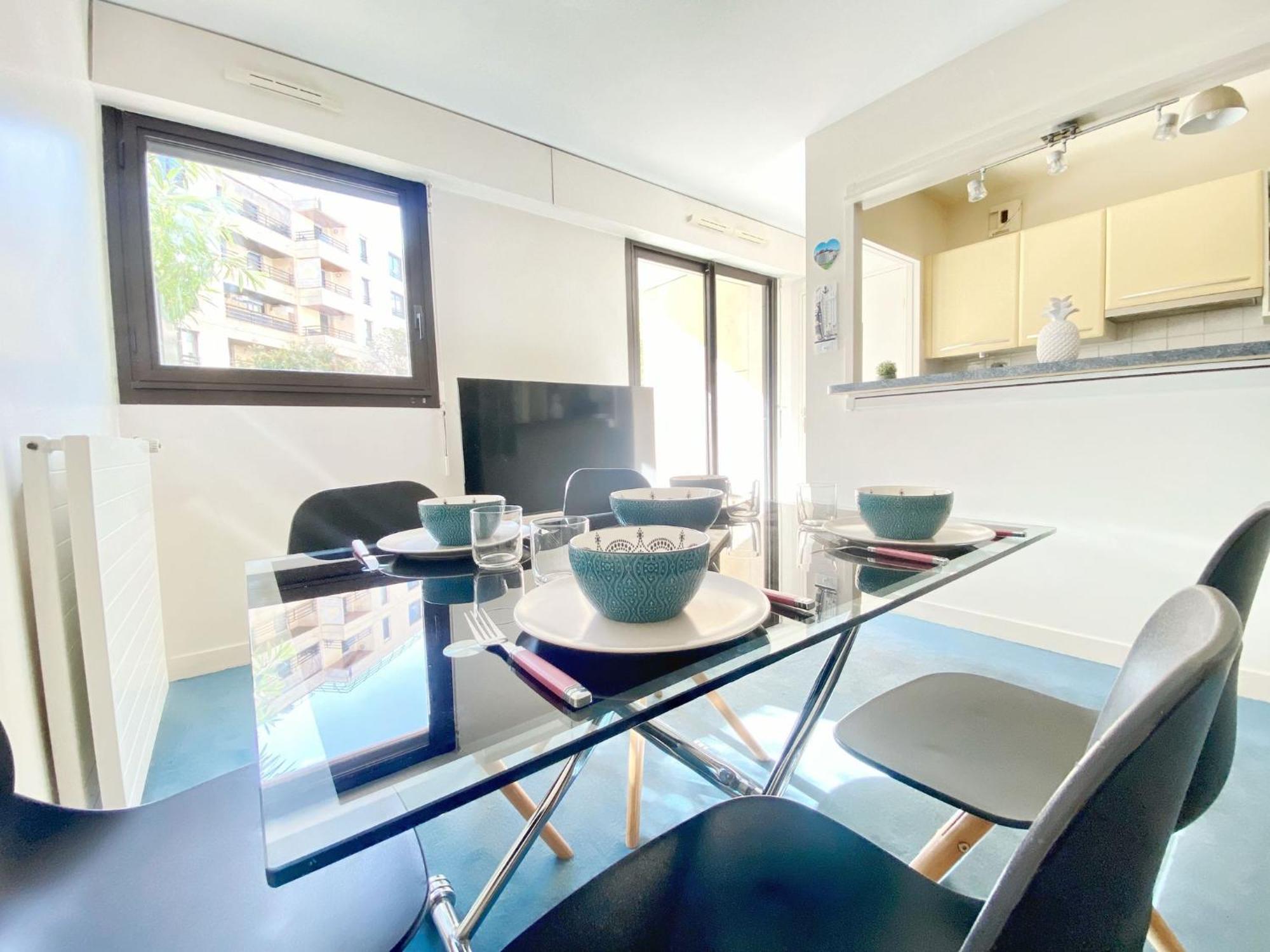 Superbe Appartement Terrasse Levallois-Perret Buitenkant foto